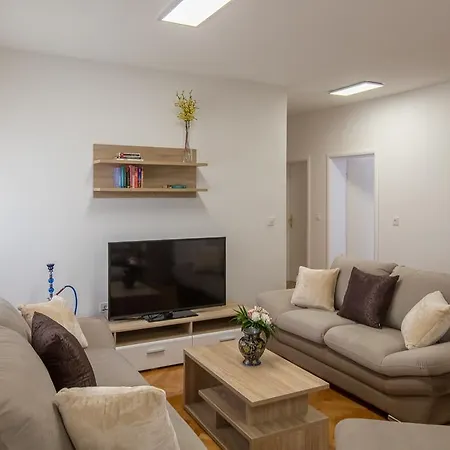 Mandalinic Vendégház Omiš