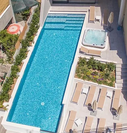 Mandalinic Guest house 3*