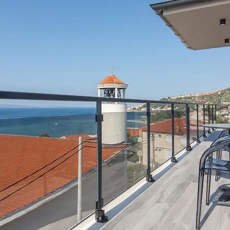 Mandalinic 3* Omis